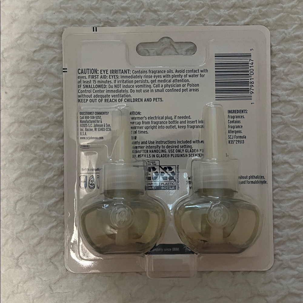 NWT Glade Scented Oil Warmers Pumpkin and Ginger and Wall Plug In - Picture 4 of 6